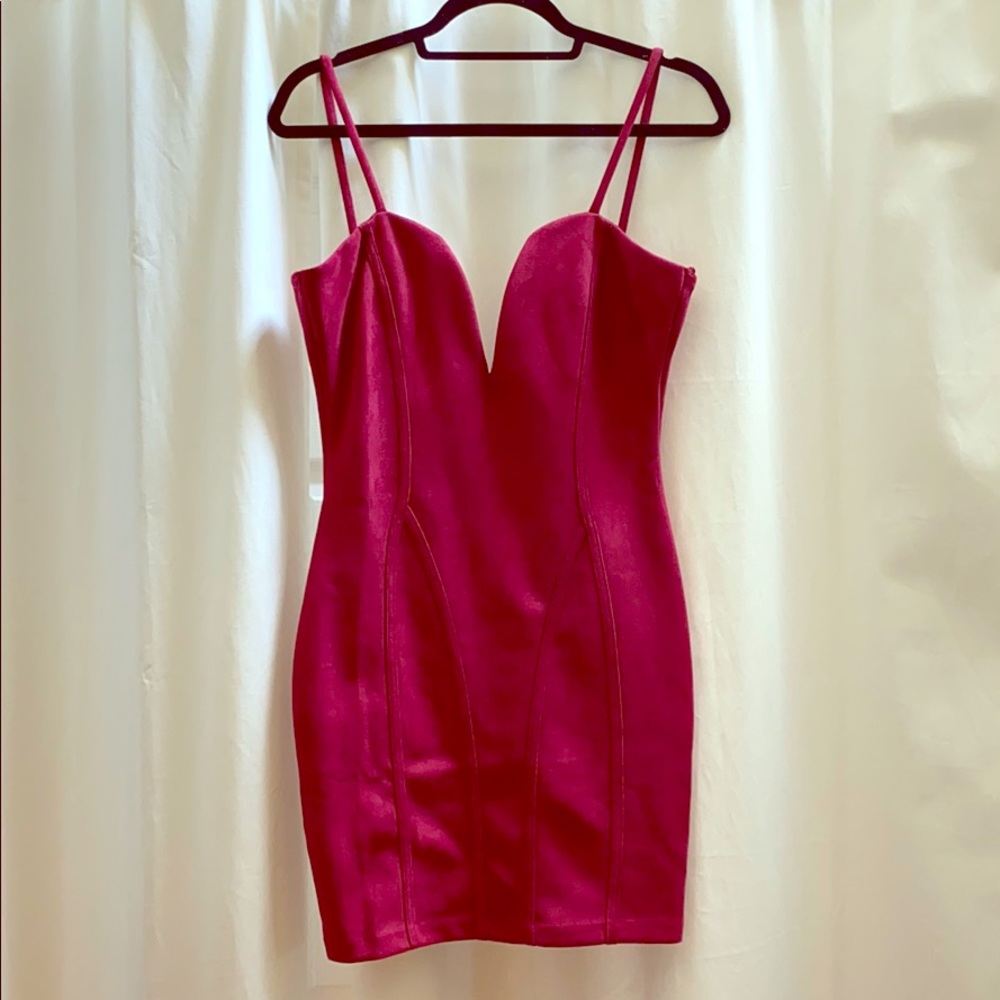 Windsor Burgundy Sweetheart Dress
